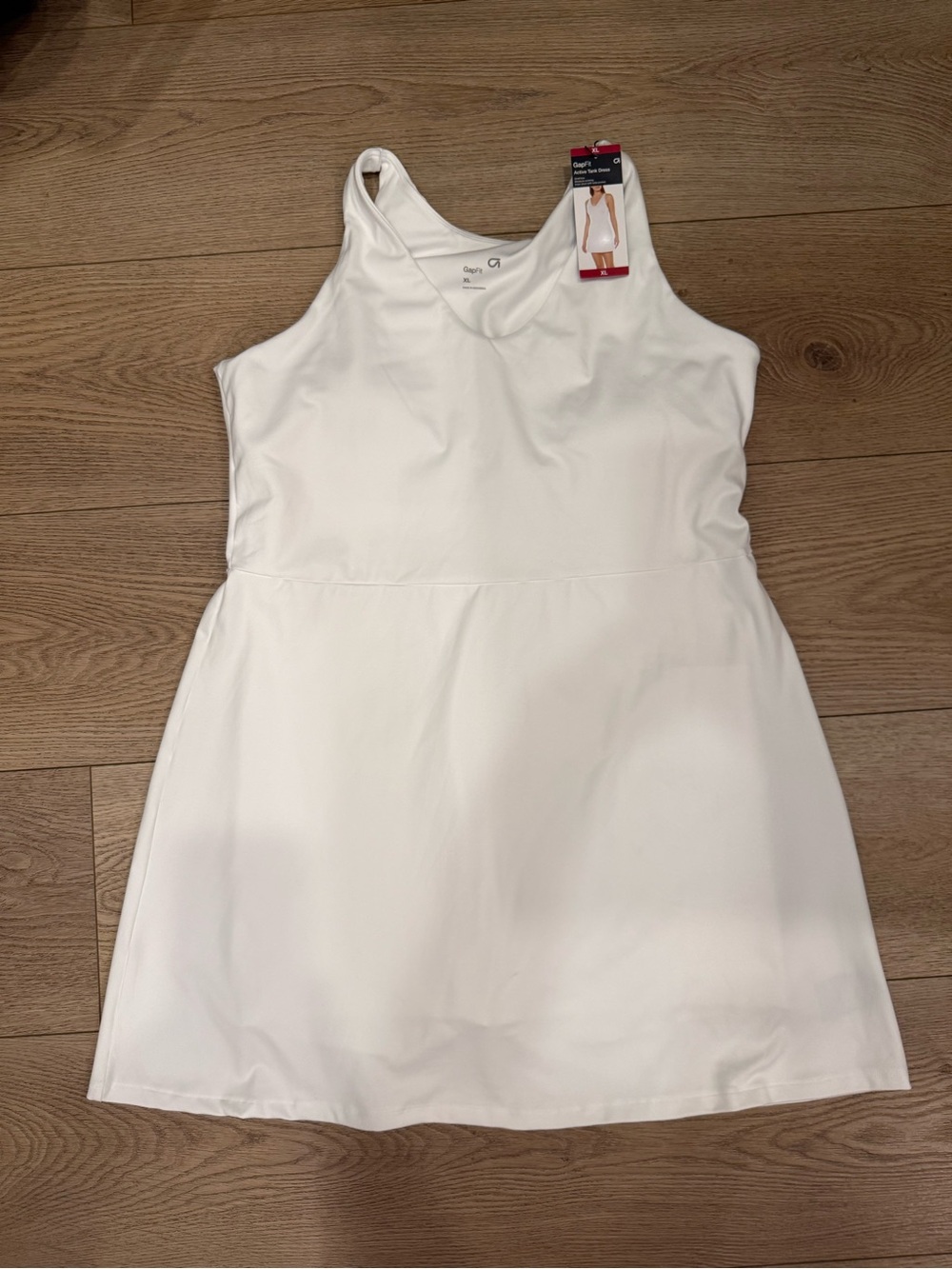 NWT GAPFit White Active Tank Dress XL Built-In Shorts Tennis Pickleball Golf